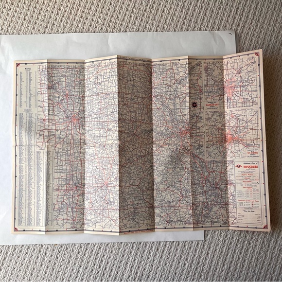 Vintage State 1940’s Michigan Missouri Wisconsin road maps - Picture 7 of 10
